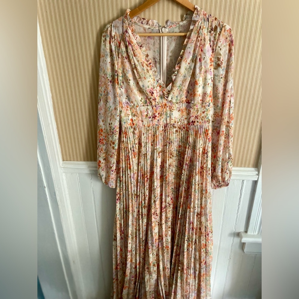 Monique Lhuillier Floral Print Long Sleeve Formal Long Dress / Evening Gown 8
